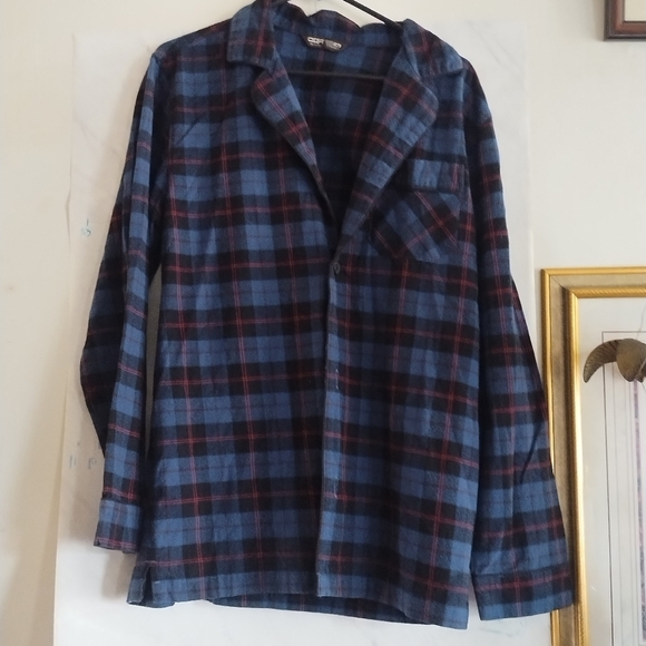 CQR button up flannel Sm - Picture 1 of 2